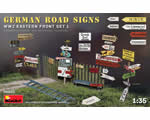 German Road Signs WWII Eastern Front Set 1 1:35 miniart MNA35602